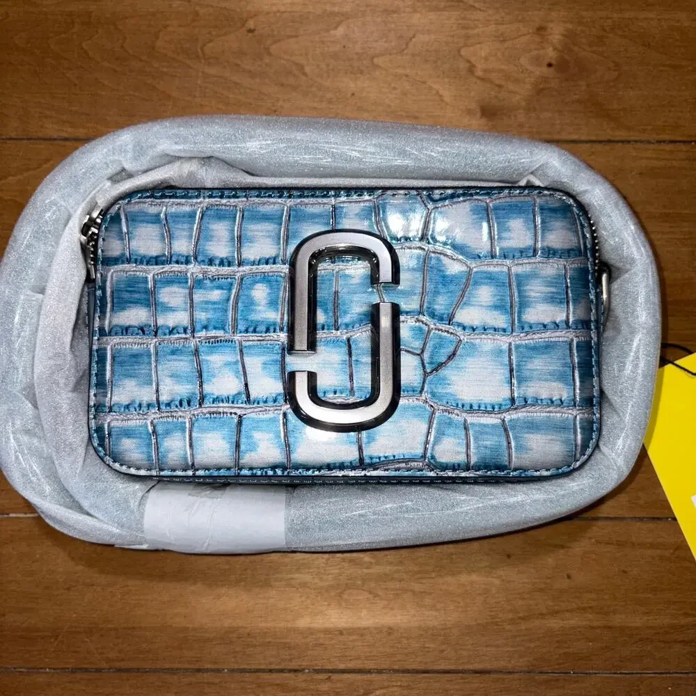 Marc Jacobs The Croc-Embossed Snapshot Camera Bag Light Blue Silver Hardware